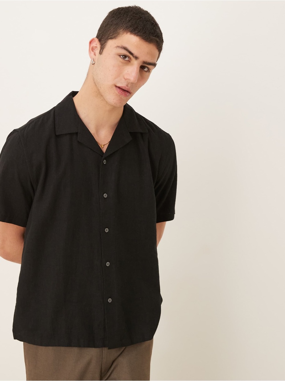 Abercrombie & Fitch Black Short-Sleeve Button-Down Camp Shirt